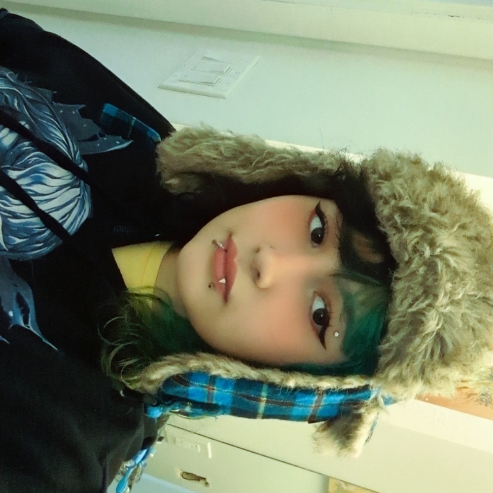 Meet your Posher, Paola